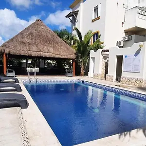En Fraccionamiento Privado 6 Personas Con Piscina Cerca De La Playa Apartamento